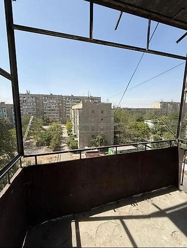 1 комната, 38 м², Индивидуалка, 5 этаж, Старый ремонт at lalafo.kg — 7 1 комната, 38 м², Индивидуалка, 5 этаж, Старый ремонт — 7