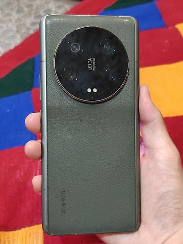 Xiaomi, 13 Ultra, Б/у, 256 ГБ, цвет - Зеленый, 2 SIM at lalafo.kg Xiaomi, 13 Ultra, Б/у, 256 ГБ, цвет - Зеленый, 2 SIM
