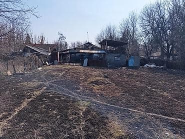 Продажа времянок: Дом с участком и хозяйственными постройками - Одноэтажный жилой дом с at lalafo.kg — 4 Продажа времянок: Дом с участком и хозяйственными постройками - Одноэтажный жилой дом с — 4