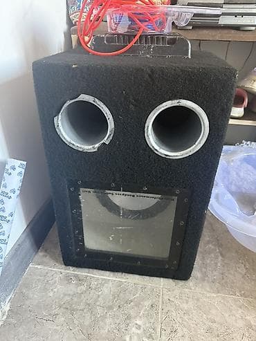 Сабвуферный короб с фазоинвертором (bandpass) - Тип: bandpass at lalafo.kg Сабвуферный короб с фазоинвертором (bandpass) - Тип: bandpass