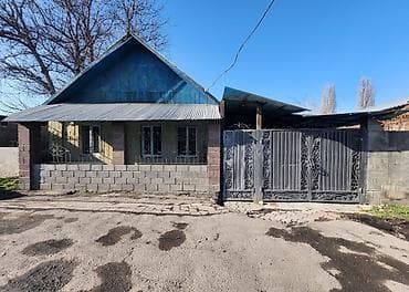 Продам большой кирпичный дом Выгодная цена - 100 т.$ Район at lalafo.kg Продам большой кирпичный дом Выгодная цена - 100 т.$ Район