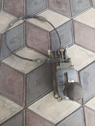 Рукоятка и механизм селектора АКПП с тросом - Комплект: блок at lalafo.kg Рукоятка и механизм селектора АКПП с тросом - Комплект: блок