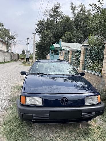 Volkswagen Passat: 1993 г., 2 л, Механика, Бензин, Универсал at lalafo.kg Volkswagen Passat: 1993 г., 2 л, Механика, Бензин, Универсал