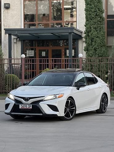 Toyota Camry: 2020 г., 2.5 л, Автомат, Бензин, Седан at lalafo.kg Toyota Camry: 2020 г., 2.5 л, Автомат, Бензин, Седан
