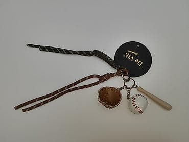 Твоя любимая игра всегда с собой. 🙌 Маленький талисман для тех, кто at lalafo.kg Твоя любимая игра всегда с собой. 🙌 Маленький талисман для тех, кто