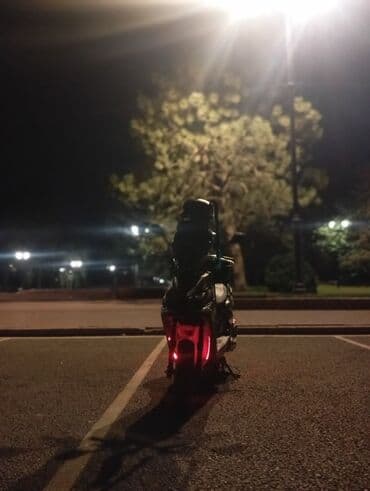 Скутер/мопед городского типа. Особенности: - Компактный кузов с at lalafo.kg Скутер/мопед городского типа. Особенности: - Компактный кузов с