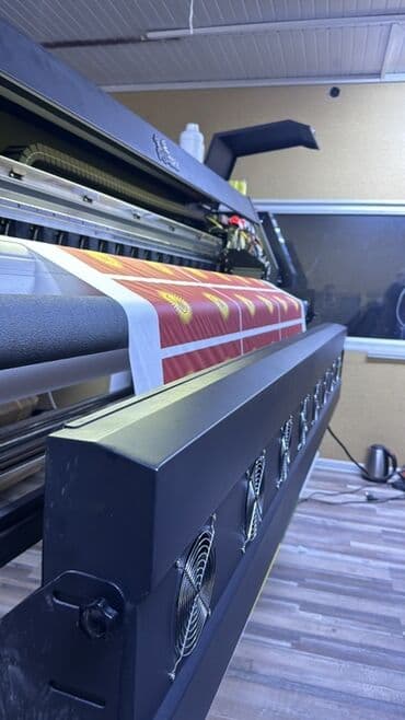 Широкоформатный экосольвентный/сольвентный принтер для рулонной печати at lalafo.kg Широкоформатный экосольвентный/сольвентный принтер для рулонной печати