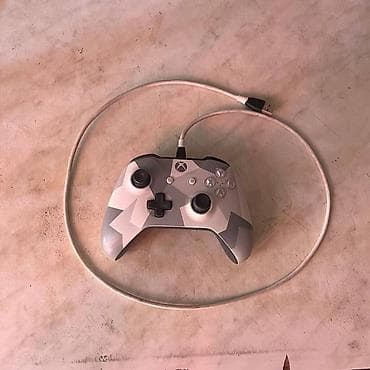 Геймпад Xbox One (совместим с Xbox Series X|S и ПК) с камуфляжным at lalafo.kg Геймпад Xbox One (совместим с Xbox Series X|S и ПК) с камуфляжным