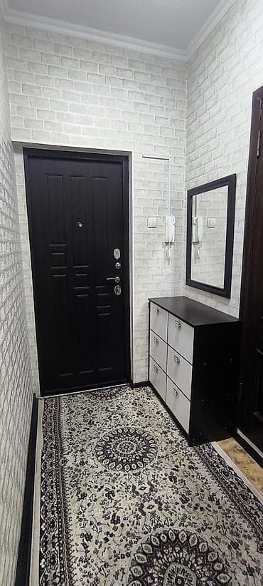 3 комнаты, 75 м², 105 серия, 3 этаж, Дизайнерский ремонт at lalafo.kg 3 комнаты, 75 м², 105 серия, 3 этаж, Дизайнерский ремонт