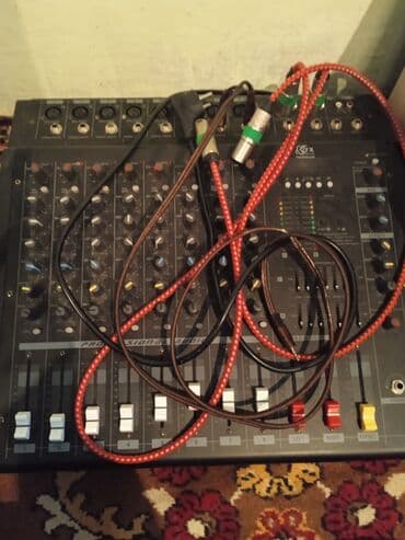 Новый, Студийный, Без усилителя, Разъем: XLR, Есть эквалайзер at lalafo.kg Новый, Студийный, Без усилителя, Разъем: XLR, Есть эквалайзер