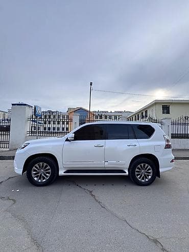 Lexus GX: 2019 г., 4.6 л, Автомат, Бензин, Внедорожник at lalafo.kg — 9 Lexus GX: 2019 г., 4.6 л, Автомат, Бензин, Внедорожник — 9