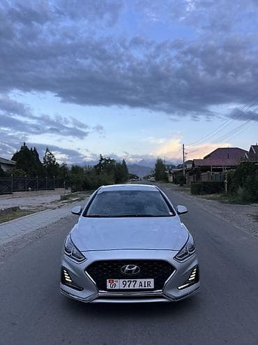 Hyundai Sonata: 2020 г., 2 л, Автомат, Газ, Седан at lalafo.kg Hyundai Sonata: 2020 г., 2 л, Автомат, Газ, Седан