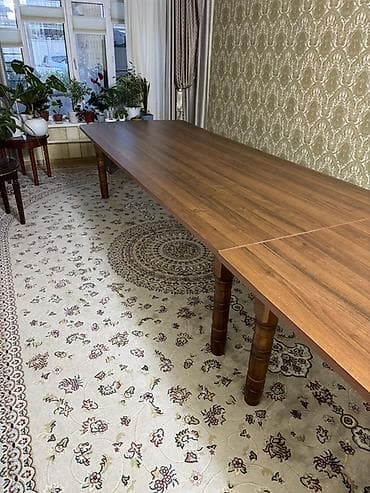 Продаются столы по 3 метра в длину Два стола можно и по отдельности at lalafo.kg Продаются столы по 3 метра в длину Два стола можно и по отдельности