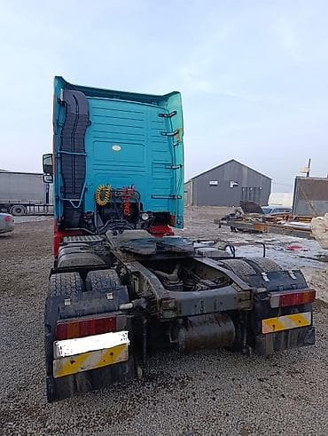 Oldsmobile: Тягач, Volvo, 2004 г., Без прицепа at lalafo.kg — 2 Oldsmobile: Тягач, Volvo, 2004 г., Без прицепа — 2