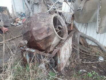 Продаю бетонамешалку советский без мотора 5000 сом без торга тяжелый at lalafo.kg Продаю бетонамешалку советский без мотора 5000 сом без торга тяжелый