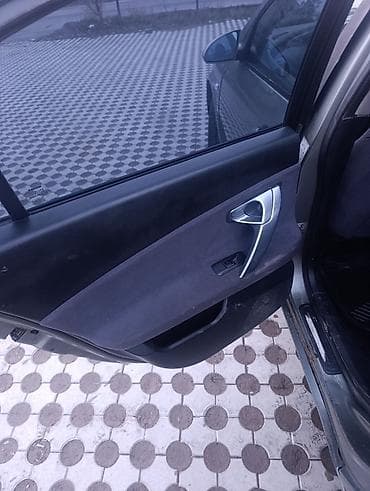 Nissan Primera: 2005 г., 1.6 л, Механика, Бензин, Седан at lalafo.kg — 10 Nissan Primera: 2005 г., 1.6 л, Механика, Бензин, Седан — 10