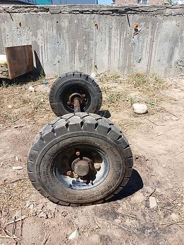 Продаётся комплект: ось с парой колёс для техники/прицепа малого at lalafo.kg Продаётся комплект: ось с парой колёс для техники/прицепа малого