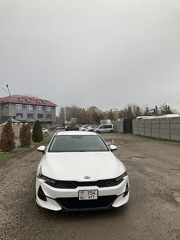 Kia K5: 2020 г., 2 л, Автомат, Бензин, Лифтбек at lalafo.kg Kia K5: 2020 г., 2 л, Автомат, Бензин, Лифтбек