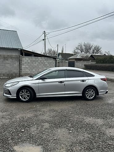 Hyundai Sonata: 2018 г., 2 л, Автомат, Бензин, Седан at lalafo.kg Hyundai Sonata: 2018 г., 2 л, Автомат, Бензин, Седан
