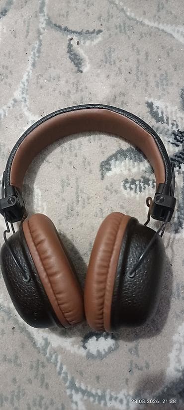 Полноразмерные проводные наушники с амбушюрами - Тип at lalafo.kg Полноразмерные проводные наушники с амбушюрами - Тип