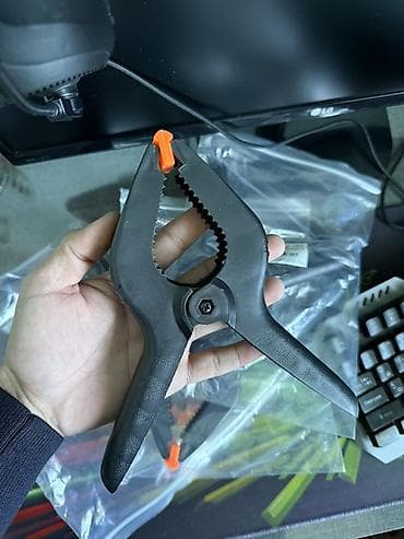 Струбцина-прищепка пружинная - Материал: прочный пластик с at lalafo.kg Струбцина-прищепка пружинная - Материал: прочный пластик с