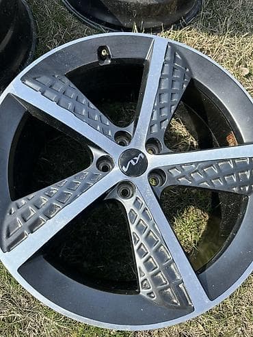 Литые Диски R 21 Комплект, отверстий - 5 at lalafo.kg — 1 Литые Диски R 21 Комплект, отверстий - 5 — 1