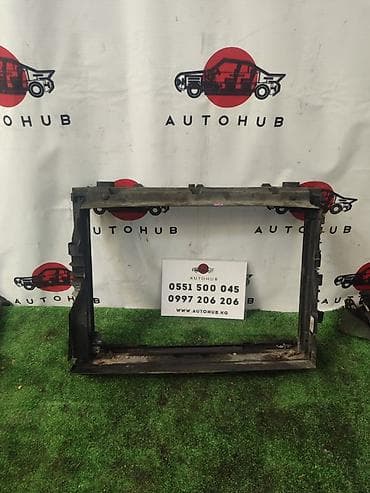 Экран крепления радиатора BMW, Б/у, Оригинал at lalafo.kg Экран крепления радиатора BMW, Б/у, Оригинал