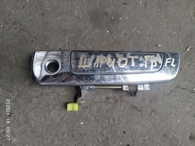 Mitsubishi Pajero IO \ Chariot Grandis дверная ручка, Митцубиси at lalafo.kg Mitsubishi Pajero IO \ Chariot Grandis дверная ручка, Митцубиси