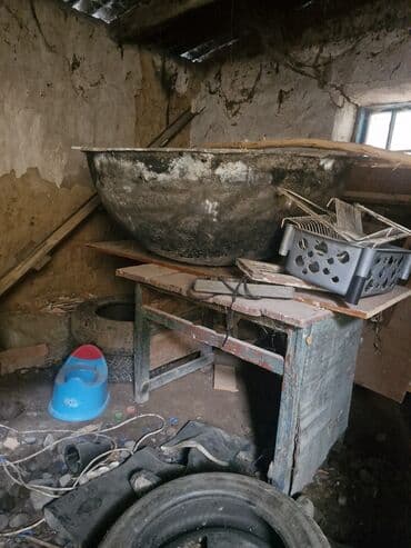 Большая чугун 270лит выс0.45 длина1.14 очень большой помещается 2 каня at lalafo.kg Большая чугун 270лит выс0.45 длина1.14 очень большой помещается 2 каня