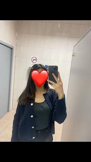 Көйнөктөр: Кардиган женский, тёмно‑синий (почти чёрный) Покупала за 4к отдам за lalafo.kg да — 2 Көйнөктөр: Кардиган женский, тёмно‑синий (почти чёрный) Покупала за 4к отдам за — 2