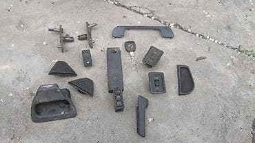 Мелочевка е34, e34. Крепления подлокотников 1000 сом. блок электро at lalafo.kg Мелочевка е34, e34. Крепления подлокотников 1000 сом. блок электро