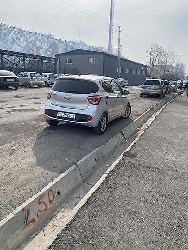 Hyundai i10: 2017 г., 1 л, Механика, Бензин, Хэтчбэк at lalafo.kg — 4 Hyundai i10: 2017 г., 1 л, Механика, Бензин, Хэтчбэк — 4