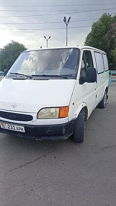 Легкий грузовик, Ford, Стандарт, 1,5 т, Б/у at lalafo.kg Легкий грузовик, Ford, Стандарт, 1,5 т, Б/у
