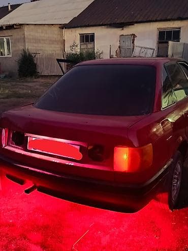 Audi 80: 1987 г., 1.8 л, Механика, Бензин, Седан at lalafo.kg Audi 80: 1987 г., 1.8 л, Механика, Бензин, Седан