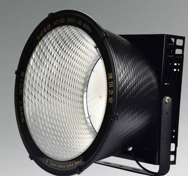 Прожекторлор: 💡 Башенный прожектор Misoon — 1000Вт / 2000Вт Профессиональный lalafo.kg да — 2 Прожекторлор: 💡 Башенный прожектор Misoon — 1000Вт / 2000Вт Профессиональный — 2