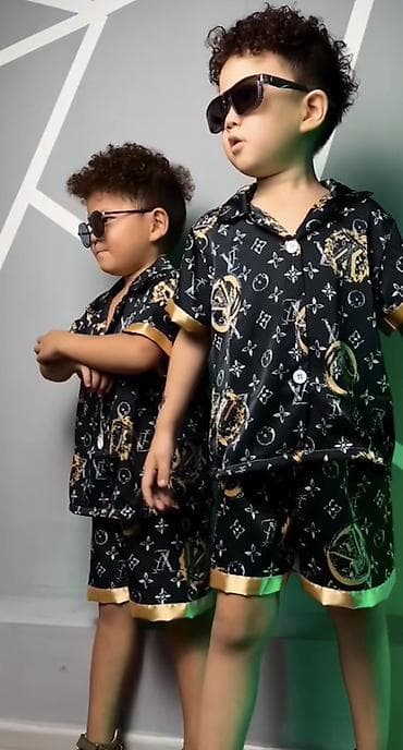 Комплект, цвет - Черный at lalafo.kg Комплект, цвет - Черный