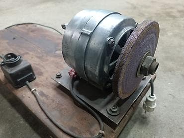 Домашнее точило на платформе.круг на фото в комплекте.двигатель от at lalafo.kg Домашнее точило на платформе.круг на фото в комплекте.двигатель от