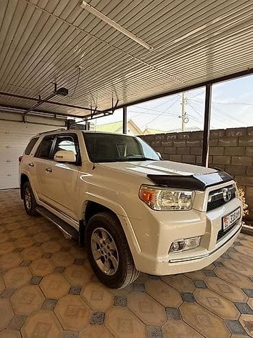 Toyota 4Runner: 2011 г., 4 л, Автомат, Бензин, Внедорожник at lalafo.kg Toyota 4Runner: 2011 г., 4 л, Автомат, Бензин, Внедорожник