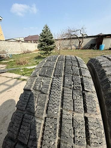 Пара летних шин r14 япония 165/70/14 протектор 50% цена за пару 4000 at lalafo.kg Пара летних шин r14 япония 165/70/14 протектор 50% цена за пару 4000