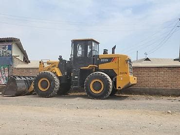 Погрузчик, LiuGong, 2017 г., Колесный, Фронтальный at lalafo.kg Погрузчик, LiuGong, 2017 г., Колесный, Фронтальный