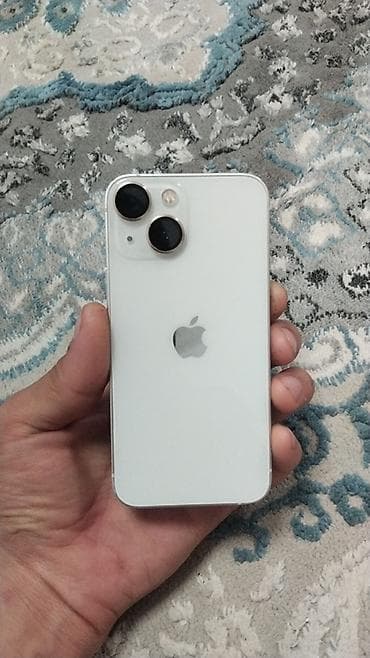 IPhone 13mini (белый) - Корпус: плоские грани, белая задняя панель со at lalafo.kg IPhone 13mini (белый) - Корпус: плоские грани, белая задняя панель со