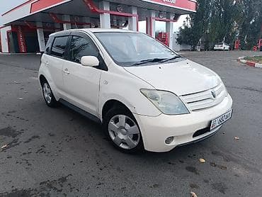 Toyota Ist: 2002 г., 1.5 л, Автомат, Бензин, Хэтчбэк at lalafo.kg Toyota Ist: 2002 г., 1.5 л, Автомат, Бензин, Хэтчбэк