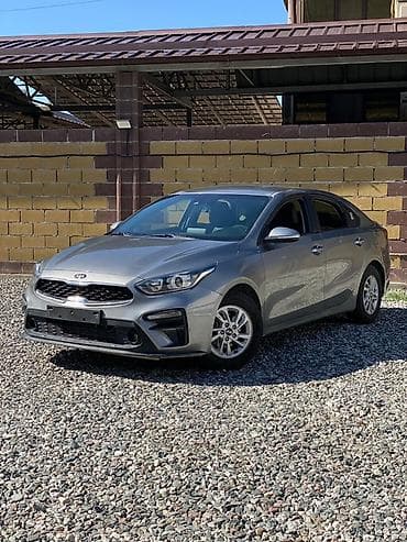 Kia Cerato: 2020 г., 1.6 л, Автомат, Бензин, Седан lalafo.kg да Kia Cerato: 2020 г., 1.6 л, Автомат, Бензин, Седан