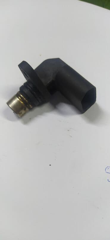 Volkswagen двигатель v5 датчик распредвала at lalafo.kg Volkswagen двигатель v5 датчик распредвала