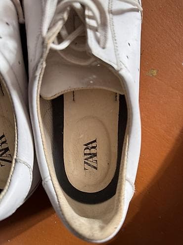Белые кеды ZARA из натуральной кожи в хорошем состоянии! - Бренд at lalafo.kg Белые кеды ZARA из натуральной кожи в хорошем состоянии! - Бренд
