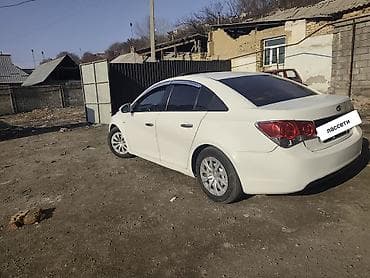 Daewoo Lacetti: 2009 г., 1.8 л, Механика, Бензин, Седан at lalafo.kg Daewoo Lacetti: 2009 г., 1.8 л, Механика, Бензин, Седан