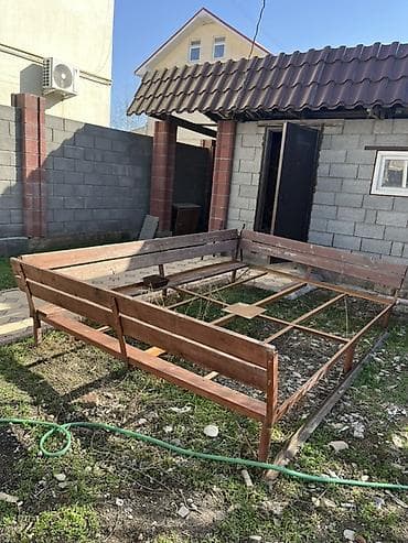 Скамейка Дерево, Со спинкой, Без крыши at lalafo.kg Скамейка Дерево, Со спинкой, Без крыши