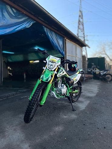 Эндуро 250 куб. см, Бензин, Взрослый at lalafo.kg Эндуро 250 куб. см, Бензин, Взрослый