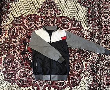 Мужская спортивная куртка/кофта на молнии. Lining - Дизайн: цвет-блок at lalafo.kg Мужская спортивная куртка/кофта на молнии. Lining - Дизайн: цвет-блок