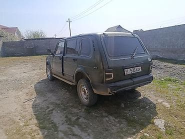 ВАЗ (ЛАДА) 4x4 Нива: 2007 г., 1.7 л, Ручные, Бензин, Внедорожник at lalafo.kg ВАЗ (ЛАДА) 4x4 Нива: 2007 г., 1.7 л, Ручные, Бензин, Внедорожник